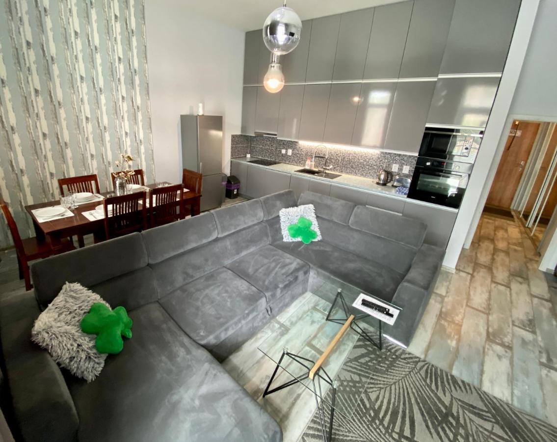 Royal City Centre Apartment Poprad Dış mekan fotoğraf